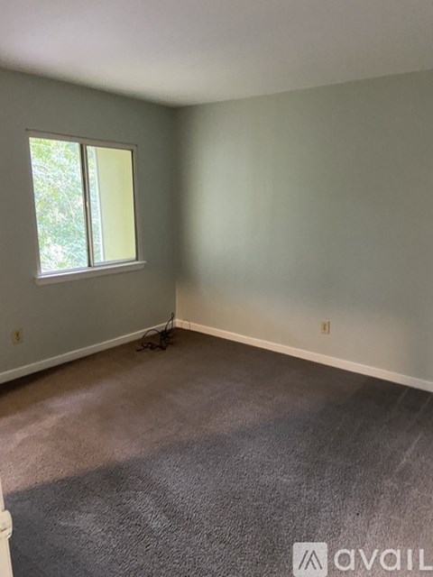 7104 Longstreet Dr 2 Beds Apartment for Rent
