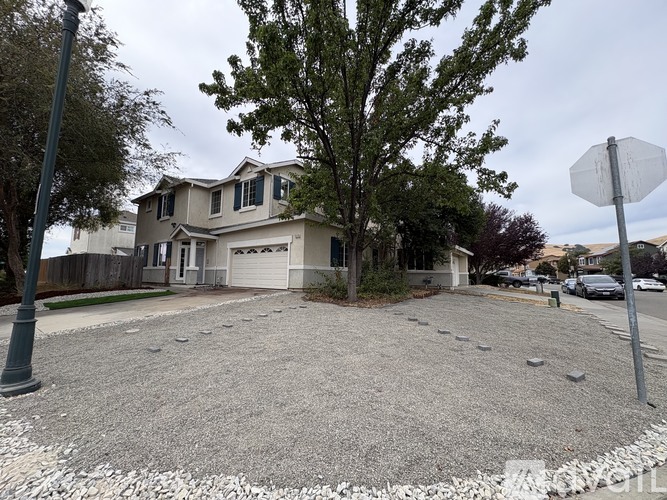 McInnis Ln 4 Beds Single Family Home for Rent - Photo gallery 2