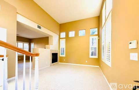 437 Kent Drive 4 Beds Apartment for Rent