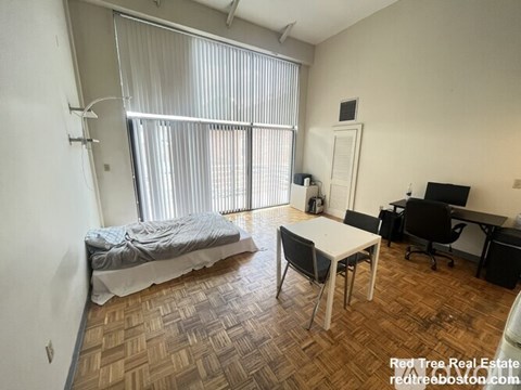 61 Brookline Ave Studio Apartment for Rent