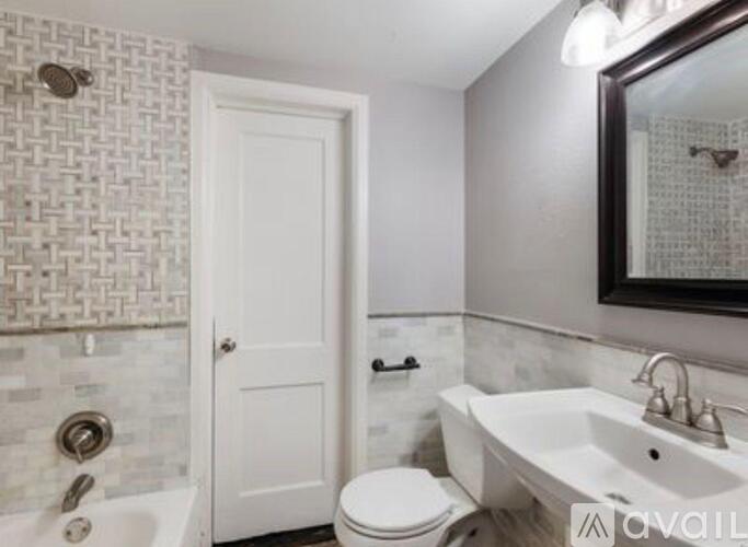 1244 Clower 2 Beds Single Family Home for Rent - Photo gallery 3
