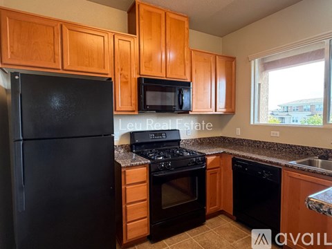 300 Moon Cir 2 Beds Apartment for Rent