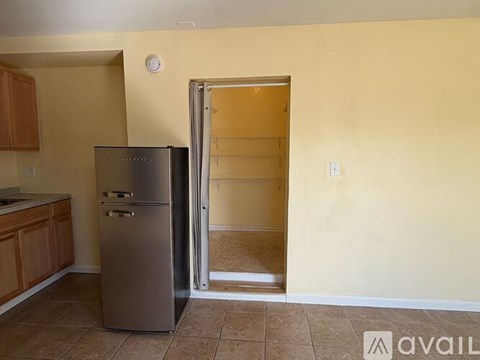 269 Silver Beach Rd Studio Apartment for Rent