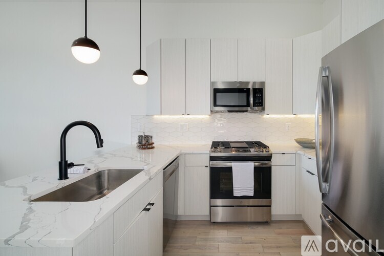 2031 S 20th St 1 Apartment for Rent - Photo gallery 2
