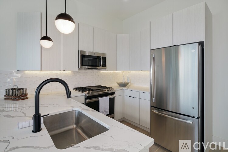 2031 S 20th St 1 Apartment for Rent - Photo gallery 3