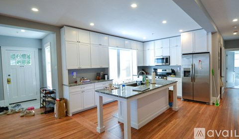 6 South St 4 Beds Apartment for Rent