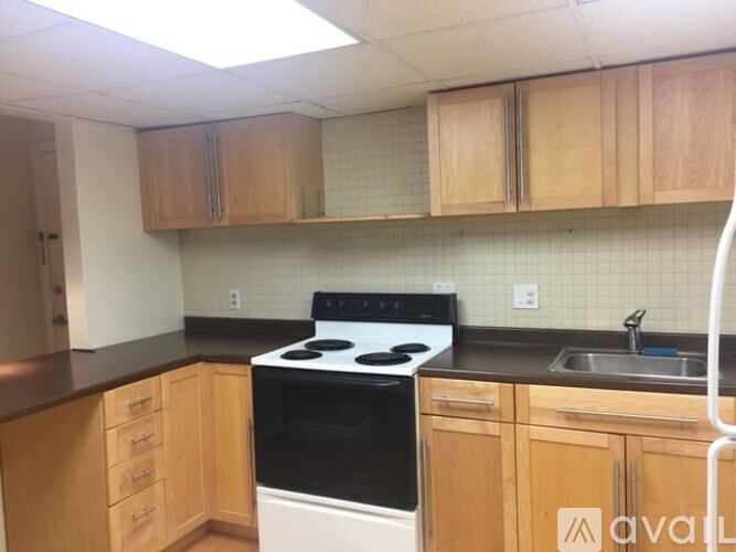13 Shadowbrook Ln 2 Beds Apartment for Rent - Photo gallery 1