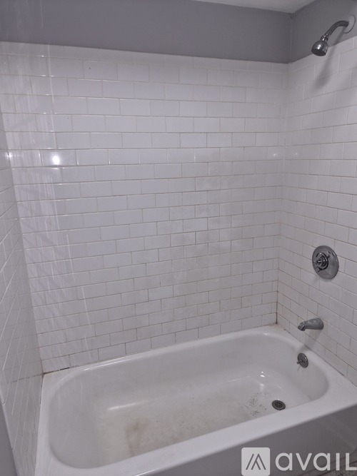 Abbot St 3 Beds Apartment for Rent - Photo gallery 4