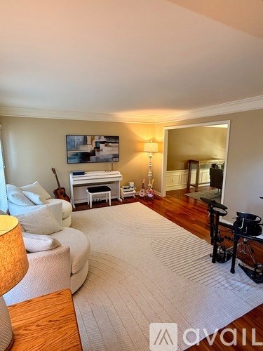 3774 Rolling Hills Road 4 Beds Apartment for Rent