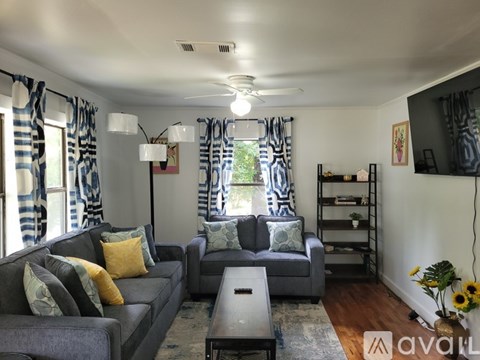 329 Morris Street 2 Beds Apartment for Rent