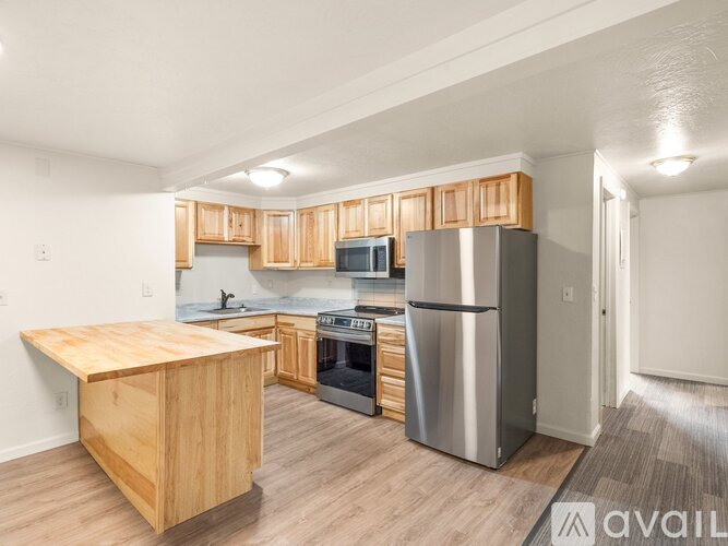 515 South 11th Avenue 3 Beds Apartment for Rent - Photo gallery 1
