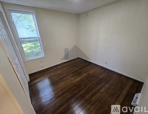 1217 W 8Th St 3 Beds Apartment for Rent