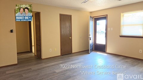 7927 NW Crossland Cir 2 Beds Apartment for Rent