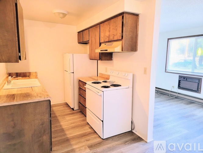 402 W 1st St 1 Apartment for Rent - Photo gallery 3