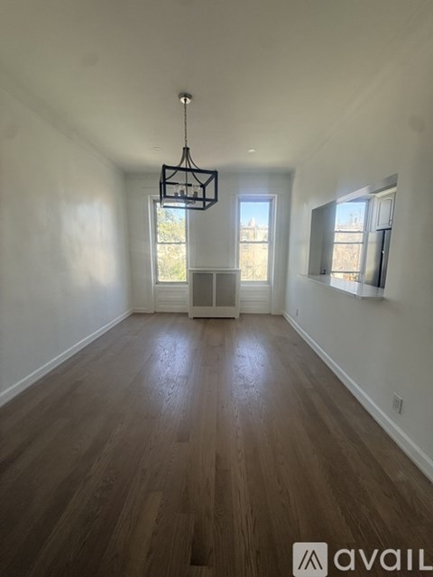 75-09 61St St 3 Beds Apartment for Rent