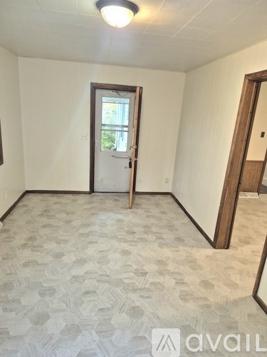 612 8Th Ave S 4 Beds Apartment for Rent