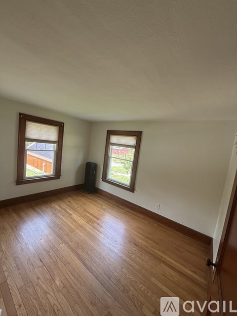 1909 Main Street 2 Beds Apartment for Rent
