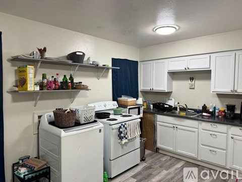 1401 E Cortez Dr 3 Beds Apartment for Rent