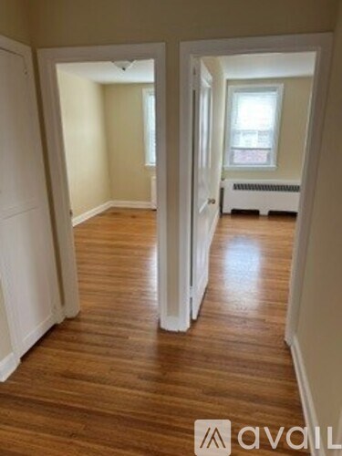 1300 Unruh Ave 2 Beds Apartment for Rent