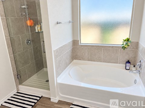 1948 Rosson St 3 Beds Apartment for Rent