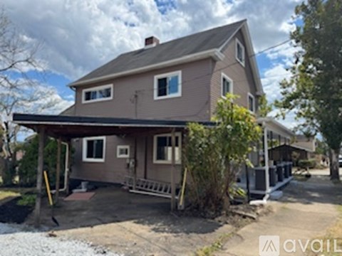 306 Castner Ave 4 Beds Apartment for Rent