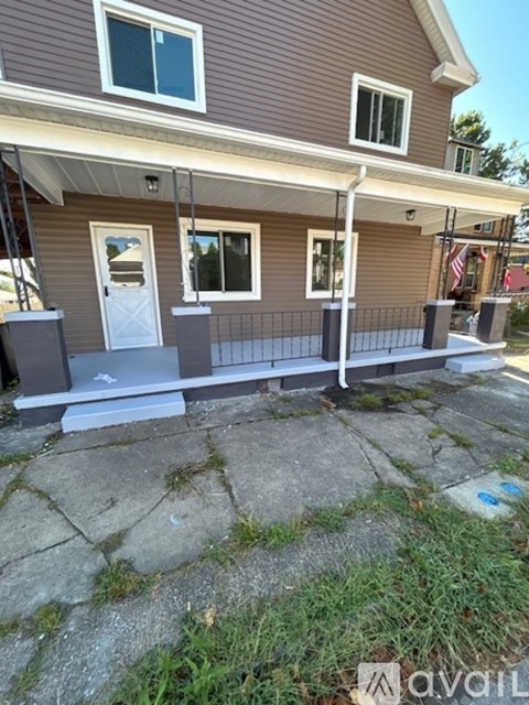 306 Castner Ave 4 Beds Apartment for Rent