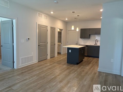 87 Shepherd Hills Drive 2 Beds Apartment for Rent