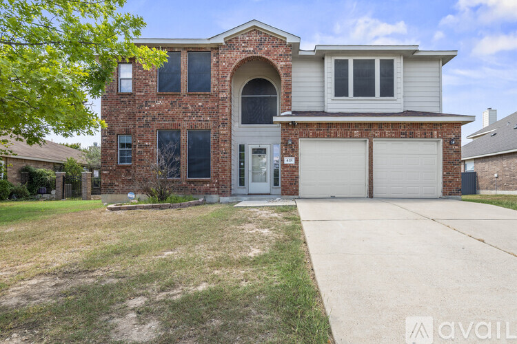 418 W Iowa Dr 5 Beds Single Family Home for Rent - Photo gallery 2
