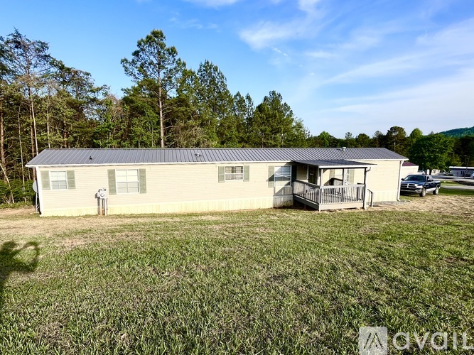 46 Lynn Drive 3 Beds Single Family Home for Rent - Photo gallery 1