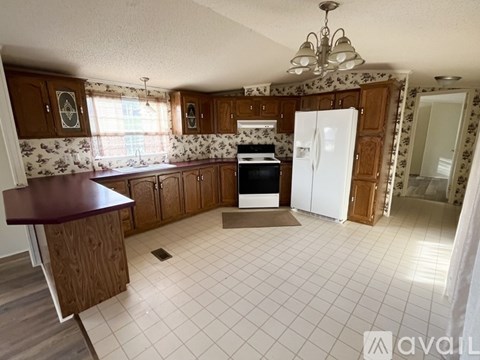 46 Lynn Drive 3 Beds Apartment for Rent