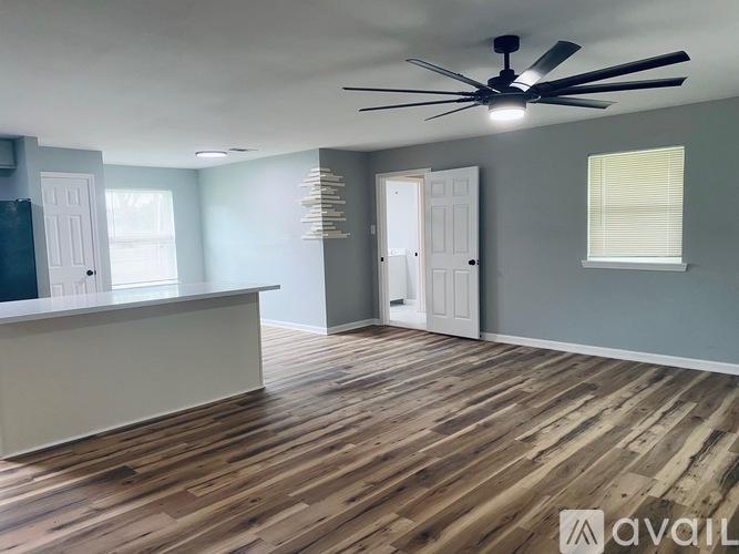42324 Rebekah St 3 Beds Single Family Home for Rent - Photo gallery 4