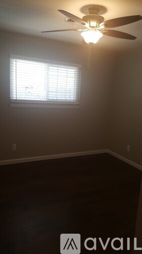 205 Trealout Drive 2 Beds Apartment for Rent - Photo gallery 2