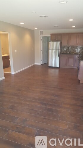 205 Trealout Drive 2 Beds Apartment for Rent - Photo gallery 4