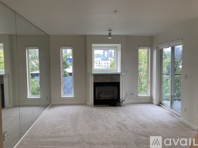 1805 Bellevue Avenue 2 Beds Condo for Rent - Photo gallery 1