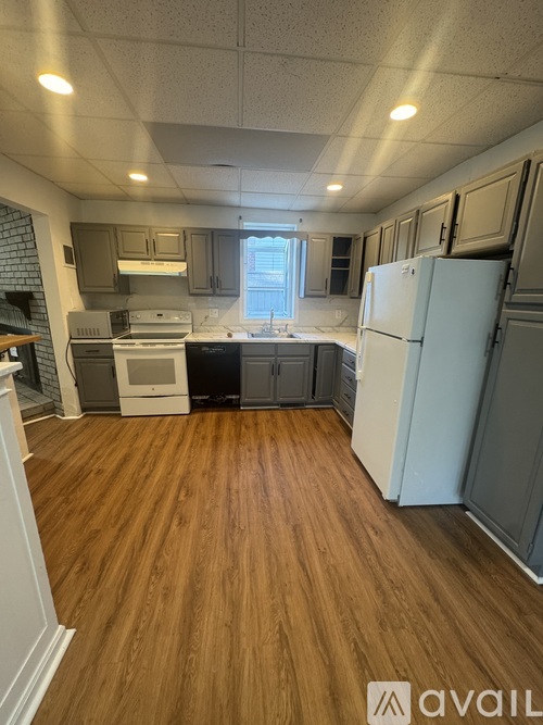 130 Murray Ave 3 Beds Single Family Home for Rent - Photo gallery 1
