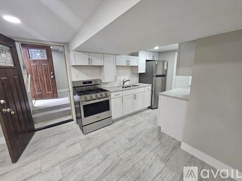 2036 W Ridge Rd 2 Beds Apartment for Rent