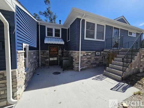 2036 W Ridge Rd 3 Beds Apartment for Rent