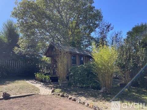 171 Gold Ridge Road Studio Apartment for Rent
