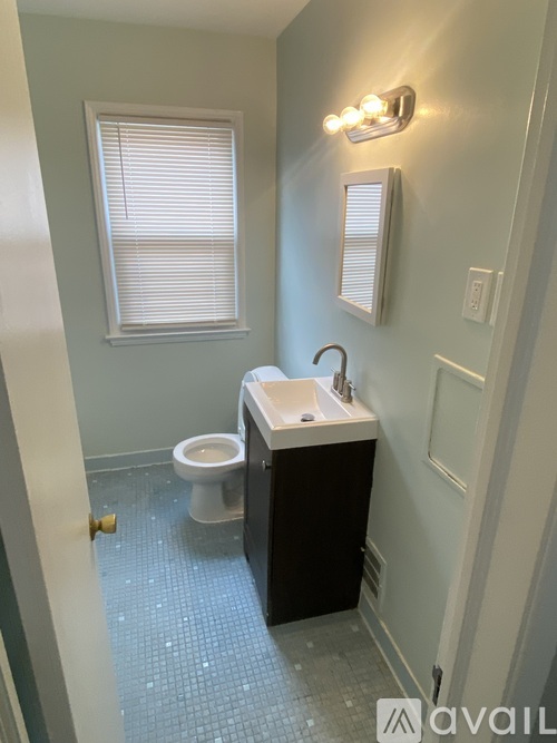 18824 Kelly Rd 2 Beds Single Family Home for Rent - Photo gallery 2