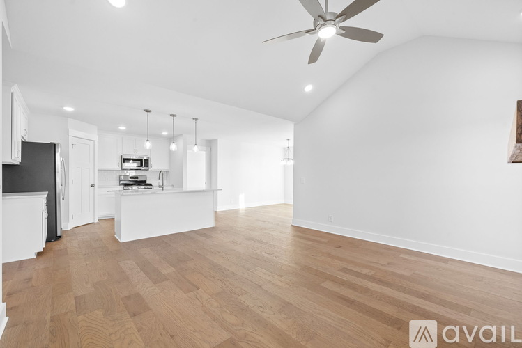 1581 Collins View Way 3 Beds Single Family Home for Rent - Photo gallery 4
