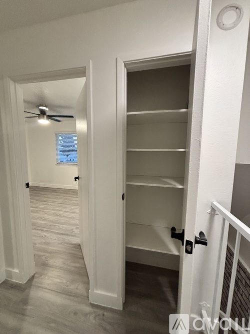 1301 West 8th Street 2 Beds Condo for Rent - Photo gallery 5