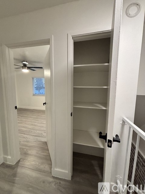 1301 West 8Th Street 2 Beds Apartment for Rent