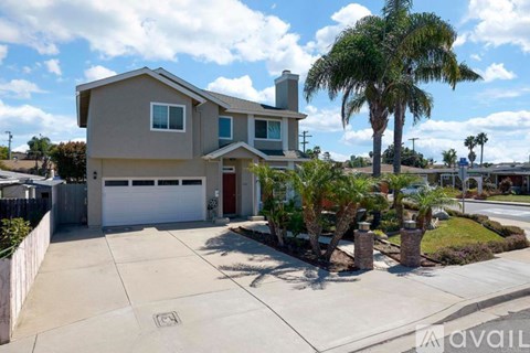 1110 Ebony Ave 4 Beds Apartment for Rent