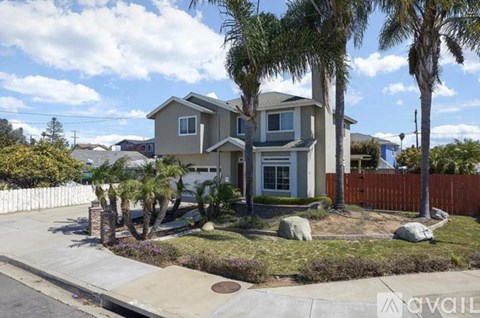 1110 Ebony Ave 4 Beds Apartment for Rent
