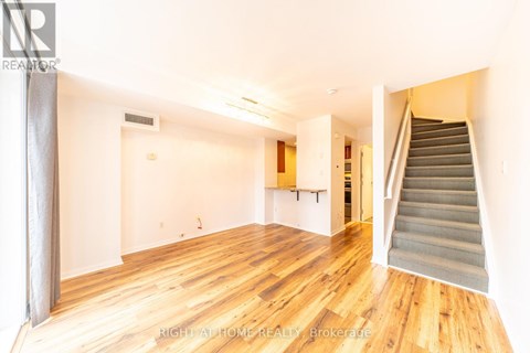 255 - 64 DOURO STREET 1 Apartment for Rent