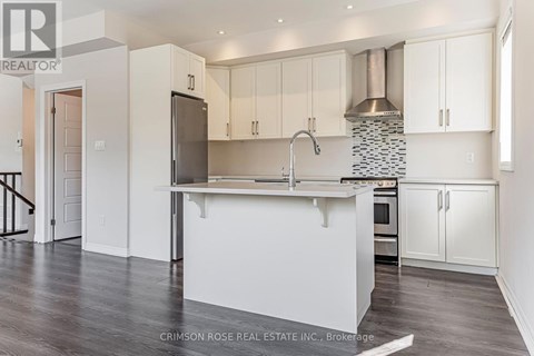 10 - 70 PLAINS ROAD W 2 Beds Apartment for Rent