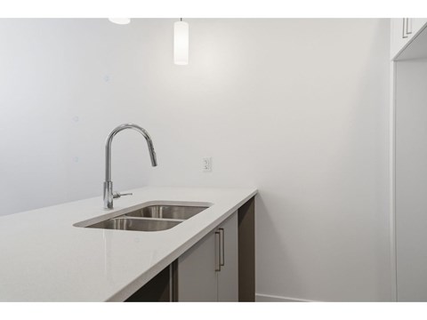 452 Boul. De L'amérique-Française, #102 1 Apartment for Rent