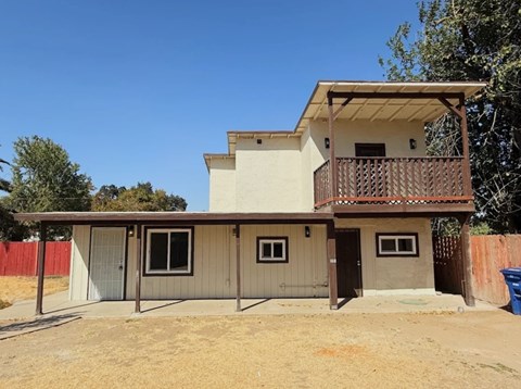 2922 Oleander Ave. 3 Beds Apartment for Rent