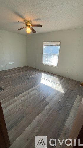 1716 E Market Ave 2 Beds Apartment for Rent