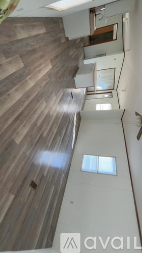1716 E Market Ave 2 Beds Apartment for Rent - Photo gallery 5